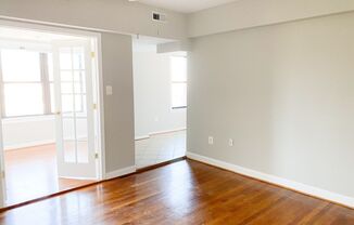 Sunny 2BR on 14th Street in Columbia Heights w/ Parking