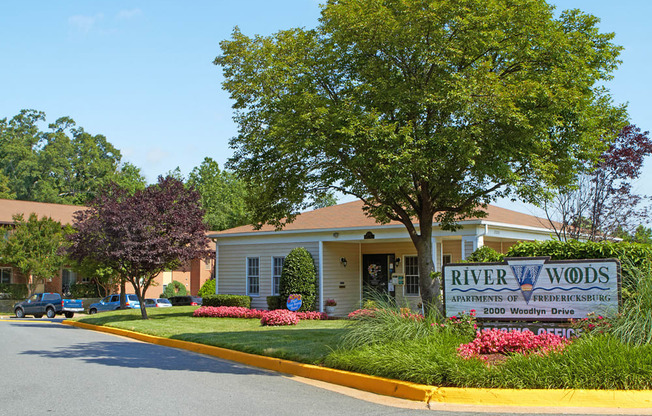 Riverwoods Apartments of Fredericksburg