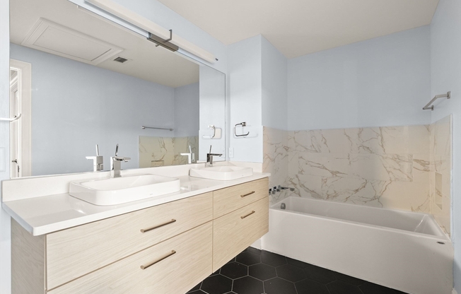 3 beds, 2.5 baths, 1,830 sqft, $5,500, Unit 206