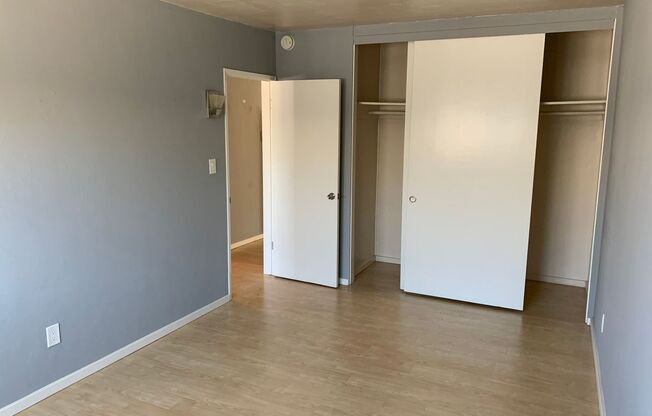 2 beds, 1 bath, 650 sqft, $2,695