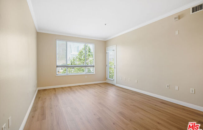 1 bed, 1 bath, 735 sqft, $2,500, Unit 308