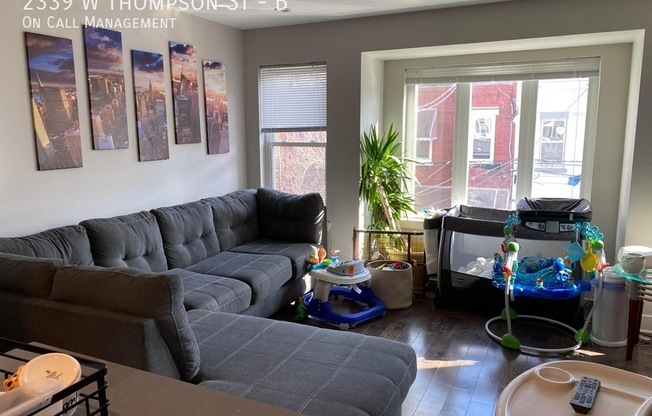 2339 W THOMPSON ST
