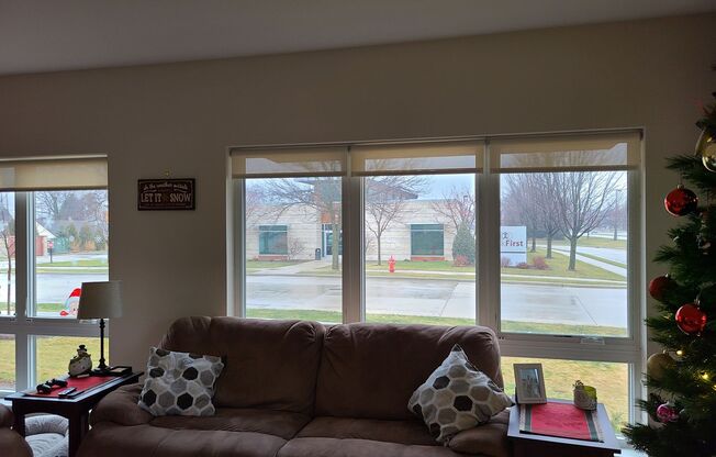 1 bed, 1 bath, 875 sqft, $1,490, Unit 303