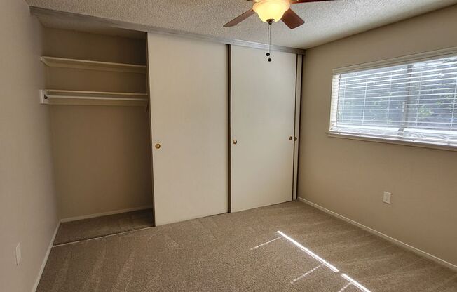 2 beds, 1 bath, 850 sqft, $1,695, Unit 4552