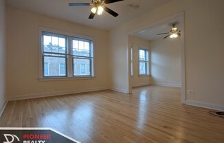 1930 W Winona St