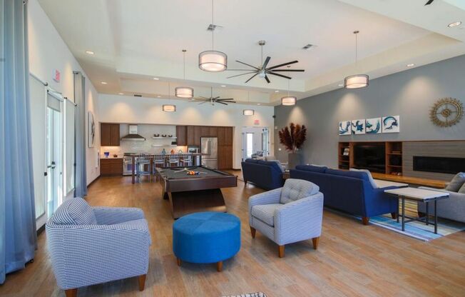 3 beds, 2 baths, 1,263 sqft, $1,930, Unit 243