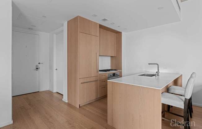 2 beds, 2.5 baths, 995 sqft, $9,495, Unit PH2H