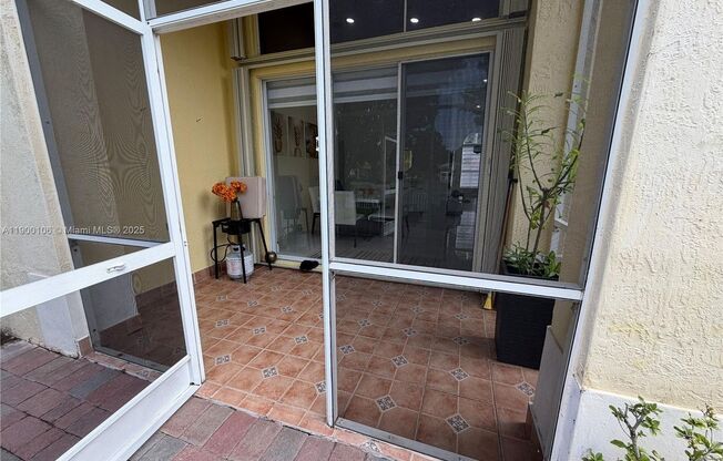 2330 SW 132ND AVE MIRAMAR, FL 33027