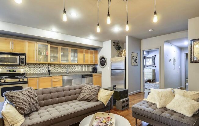 Spacious 2BR/2.5BTH English Basement in NE DC for 6 Month Lease!