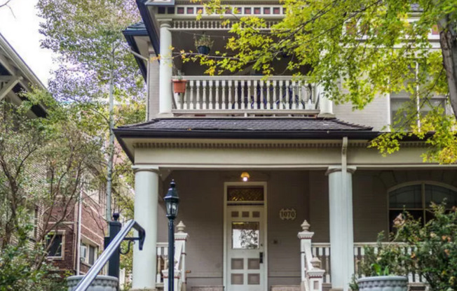 Marion Street Manor