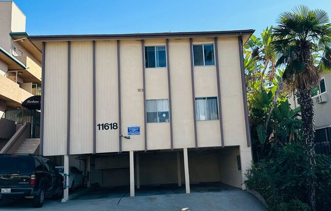 11618 Gorham Avenue LLC