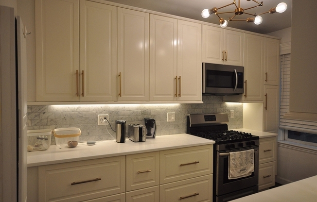 1662 Commonwealth Ave 14