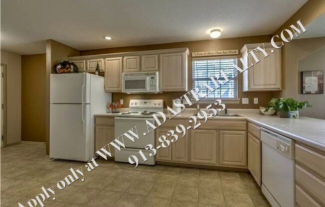 3 beds, 2.5 baths, $1,795