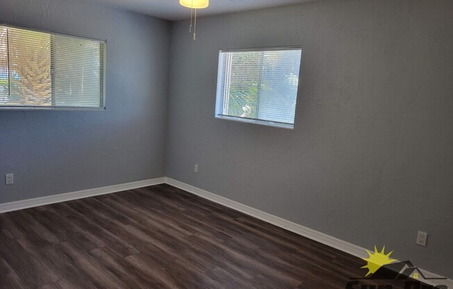 515 SILVER BCH AVE
