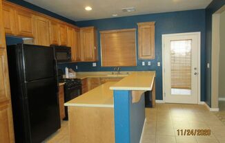 3 beds, 2.5 baths, $2,000