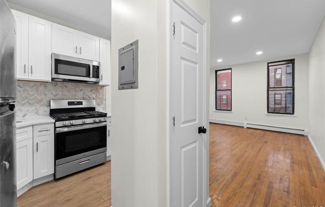 1169 GREENE AVE