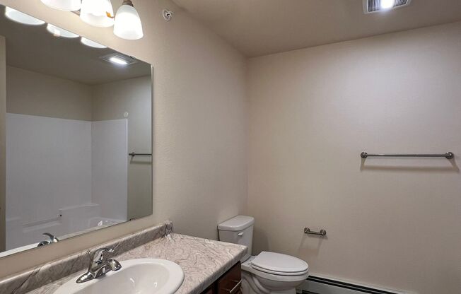 2 beds, 1 bath, 1,032 sqft, $1,345, Unit AT 719-19