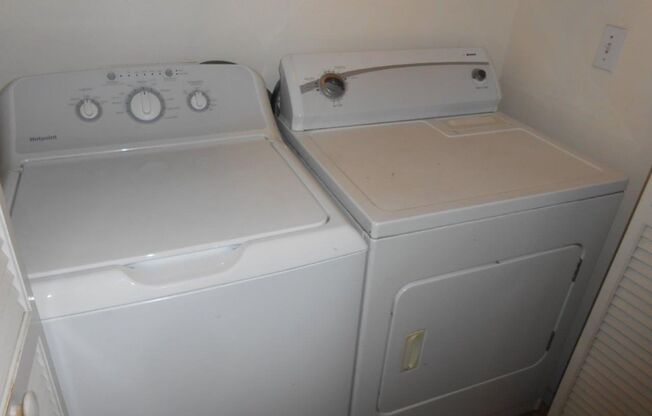 2 beds, 2 baths, $1,375