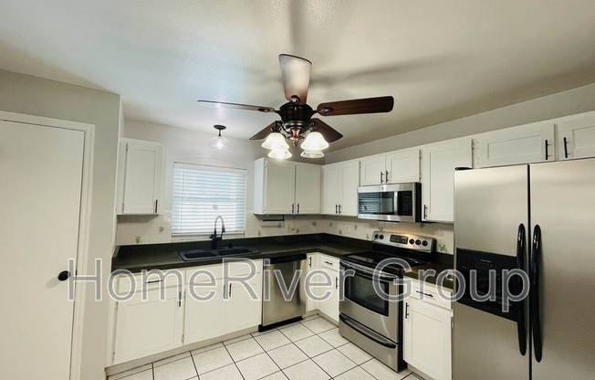 10110 CEDAR DUNE DR