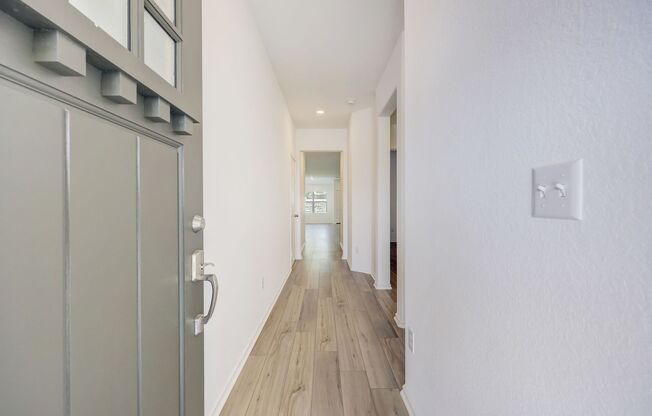 Coming soon: Beautiful 3 bedroom/2 bath