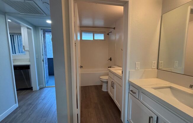 1 bed, 1 bath, 850 sqft, $2,598, Unit 411