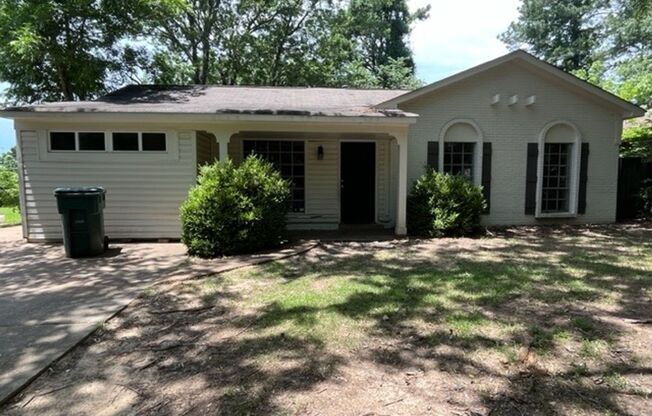 Renovated 4 Bedroom 2 Bath Home for Rent!