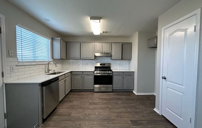 1504 Zephyr Lane