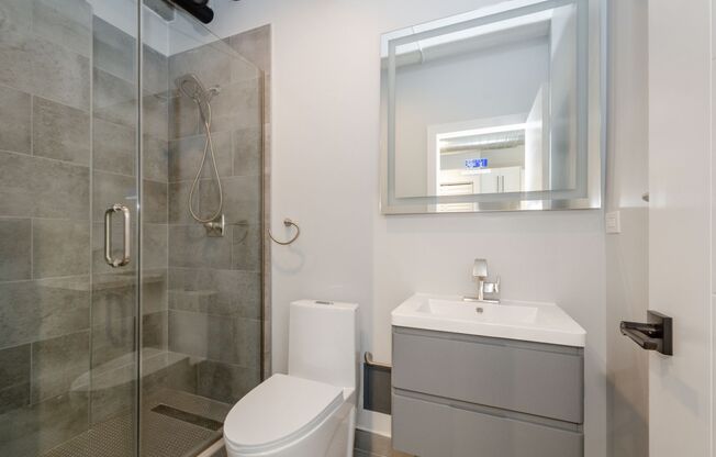 1 bed, 1 bath, 338 sqft, $1,825, Unit 309