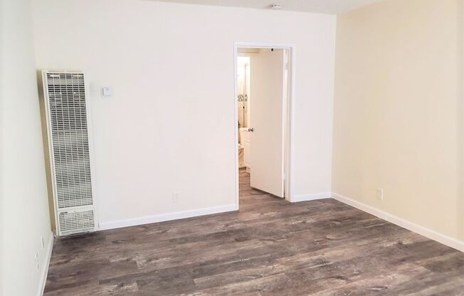 1 bed, 1 bath, 564 sqft, $1,850, Unit 286