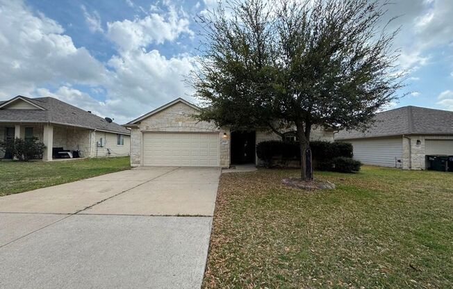 3 Bed/ 2 Bath Home Available in Villages of Berry Creek!