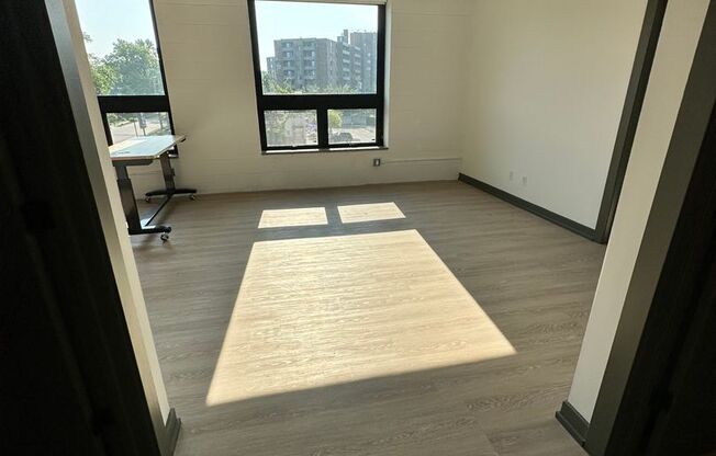 1 bed, 1 bath, 730 sqft, $1,875, Unit 2219-231