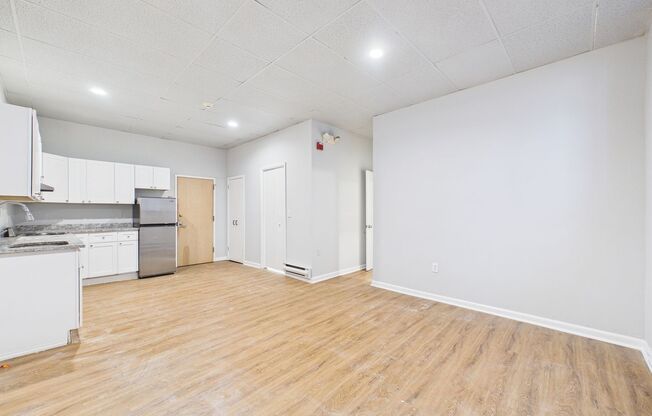 1 bed, 1 bath, 539 sqft, $1,395, Unit 102