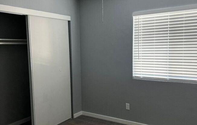 2 beds, 1 bath, $1,395