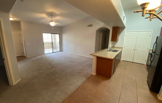 2 beds, 2 baths, $1,695, Unit # 2060