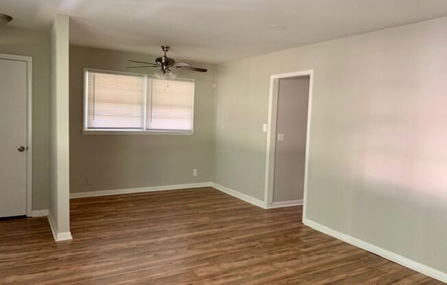 THREE BEDROOM/TWO BATH SPACIOUS RANCH - CONVENIENT  LOCATION!