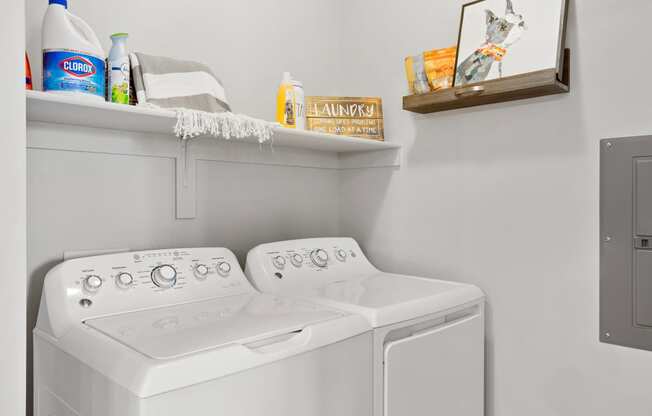 Laundry at 601 Pax, Phoenix, AZ