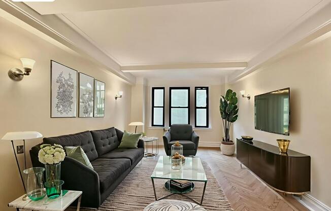 1 bed, 1 bath, 668 sqft, $4,750, Unit 6K