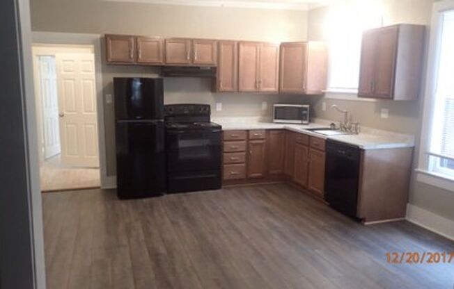 1 Bed, 1 Bath 4-Plex Apartment