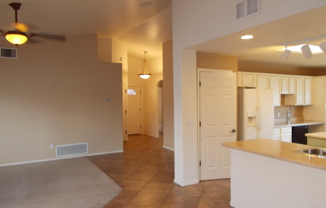 3 beds, 2 baths, $1,450