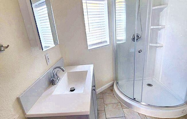 Studio, 1 bath, $1,187