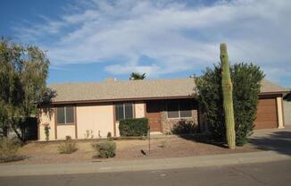 Tempe 3Bed, 2Bath Single Story Home