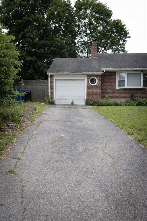 4 MERRILL ST
