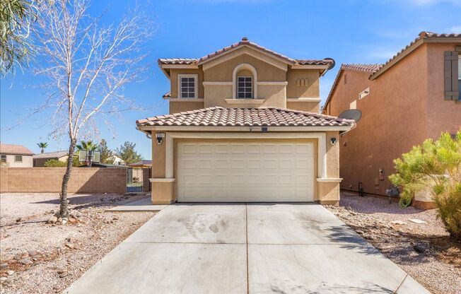 Stylish 4 Bedroom Living Meets Outdoor Fun