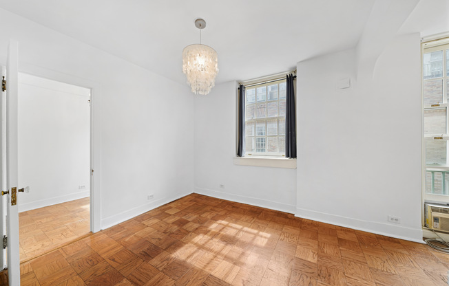 508 E 78 ST