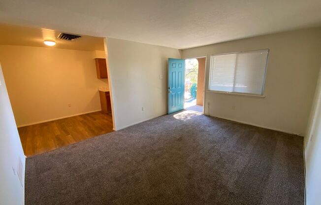 1 bed, 1 bath, 686 sqft, $1,050, Unit 23