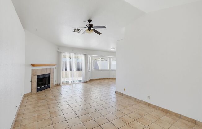 Great 3 Bedroom, One Story Northwest Vegas Home