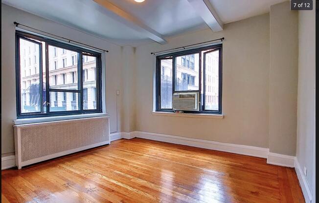 2 beds, 1 bath, $5,400, Unit 6C