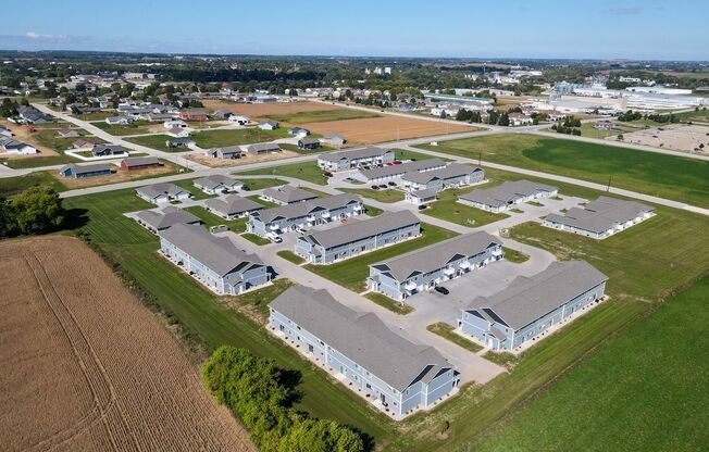 2 beds, 1 bath, 1,039 sqft, $1,395, Unit CH 1136-86