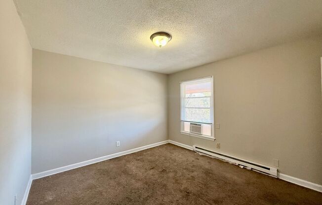 1132 Montcalm Street