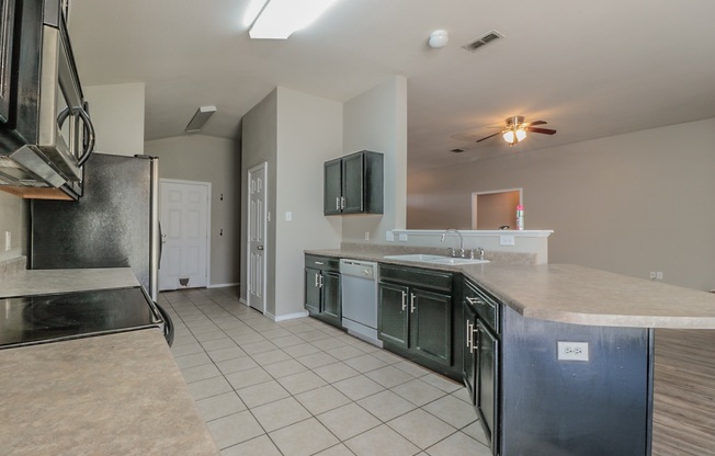 Eye-catching Home near Quicny Park